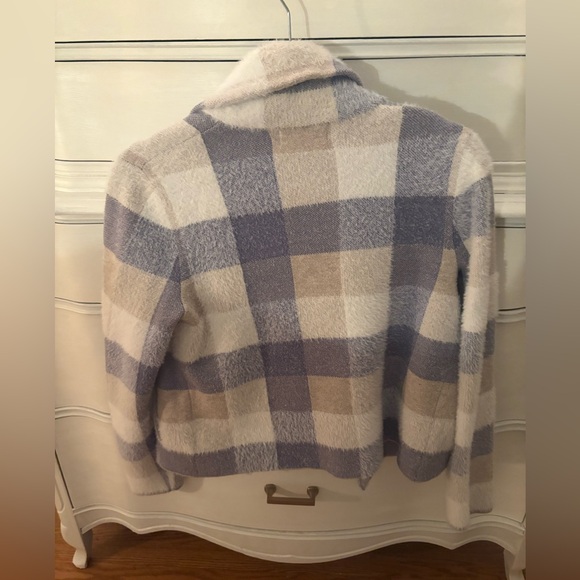 Soft sweater jacket - Picture 2 of 3